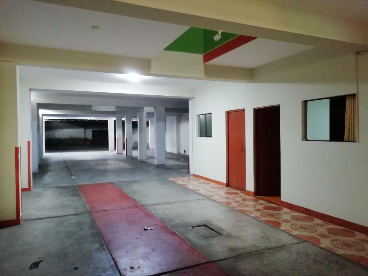 Hotel Real Bolivar Chimbote Exterior photo